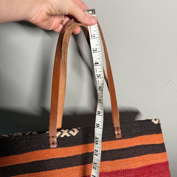 Woven Kilim rug tapestry tote bag leather straps Turkish western Aztec medium si - Picture 12 of 15